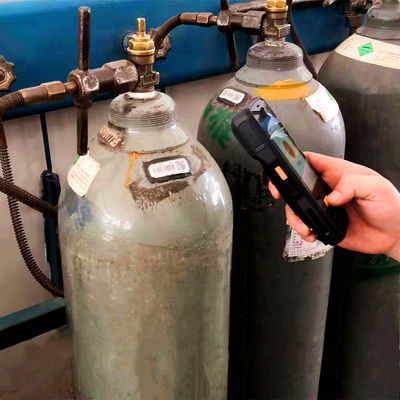 Cilindro industrial do LPG do gás que segue a etiqueta rápida do QR Code da varredura