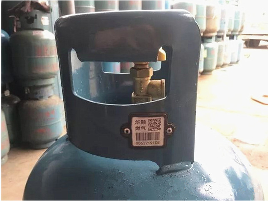 Etiqueta cerâmica do cilindro de gás do metal que segue com tecnologia do código de barras